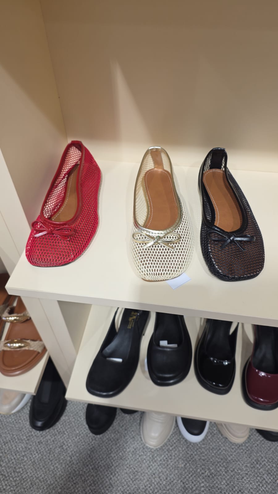 Women's Mesh Flat Shoes with Bow Detail