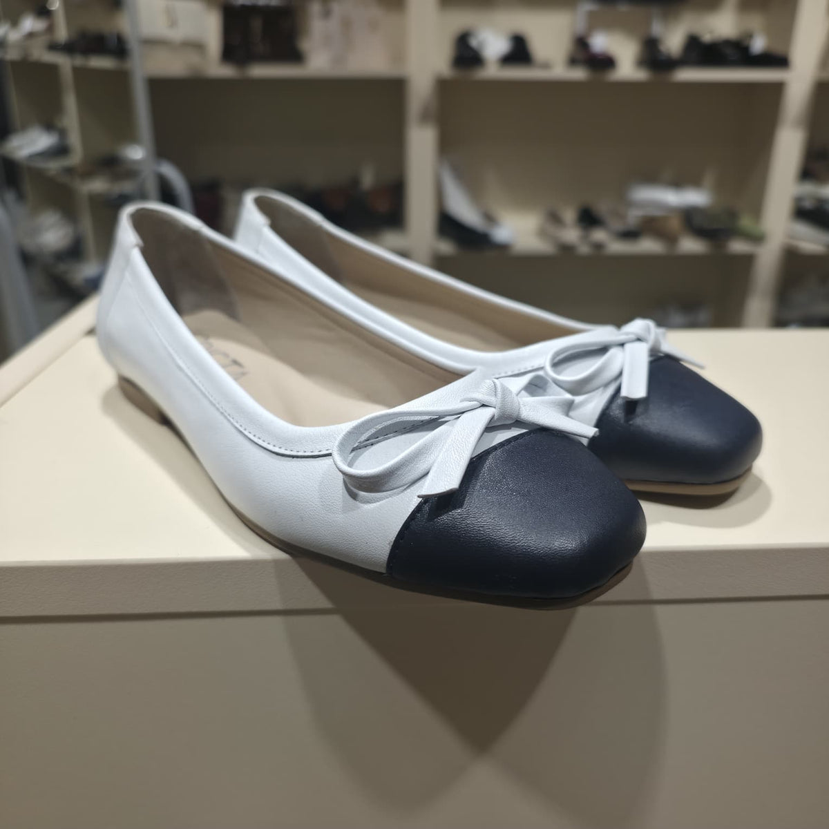 Two-Tone Leather Ballet Flat with Bow